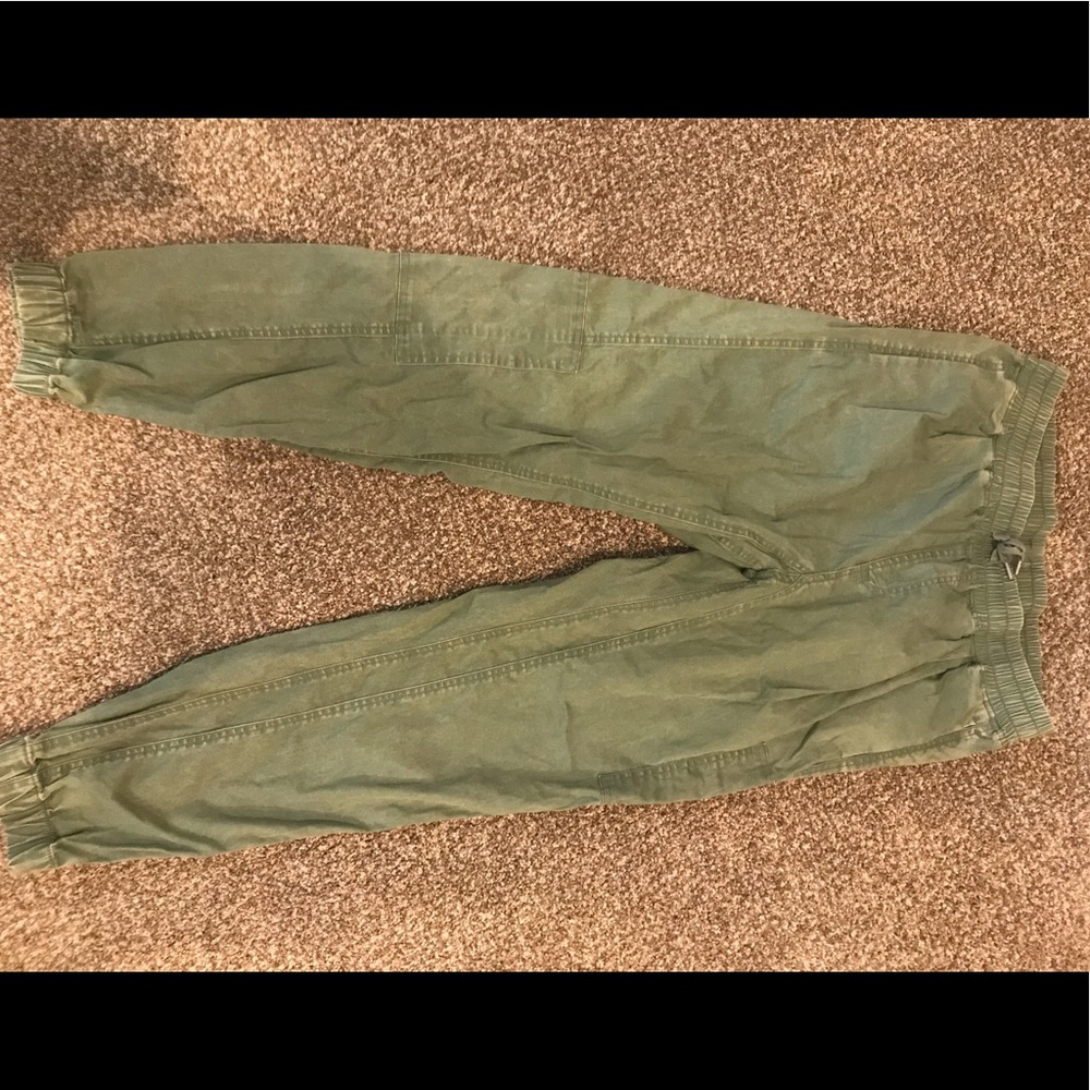 Lorna Jane jogger.  Size S
